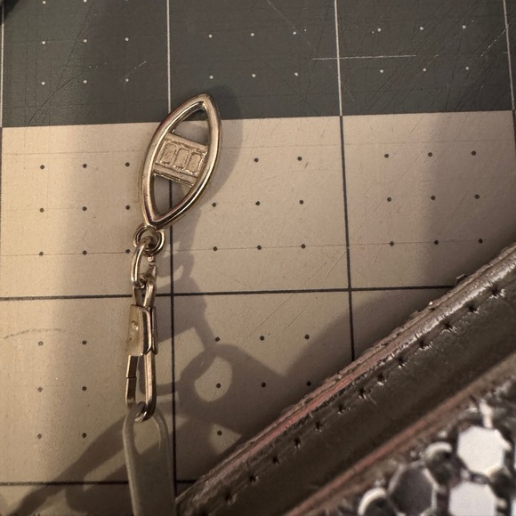 Vintage Silver Chain Mail Bag with Metal Shoulder Strap - Picture 3 of 4